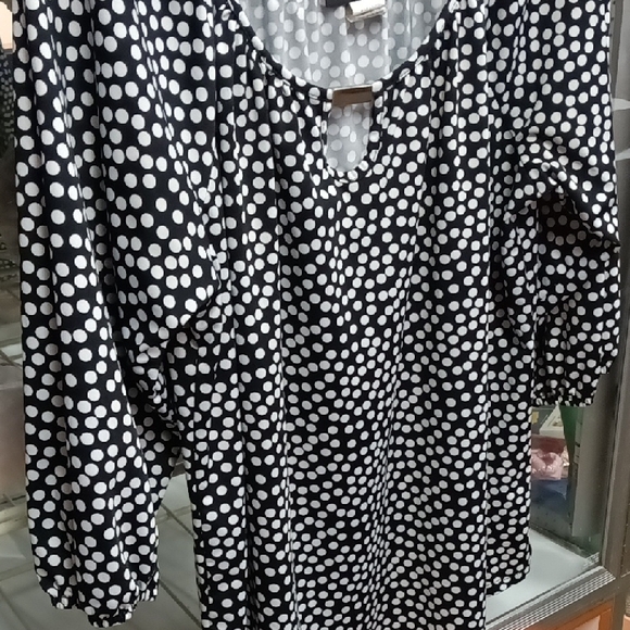Anne Klein Polka Dot Women's Blouse - Black and White - Picture 4 of 4